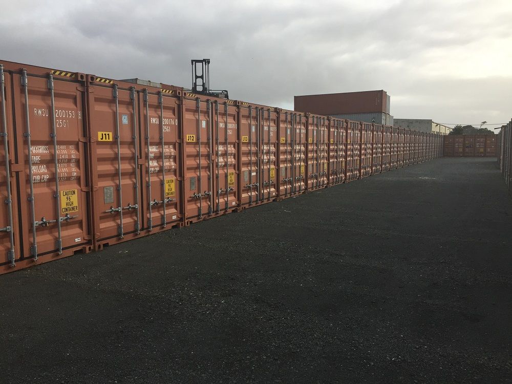 20ft Uncovered Storage